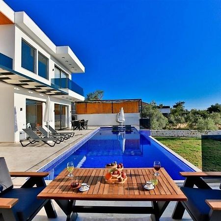 Villa Lycian-Kalkan 3 Bedroom-2 Jakuzzies-Sauna-Turkish Hamam-Huge Private Pool And Lovely Garden Kaş Eksteriør bilde