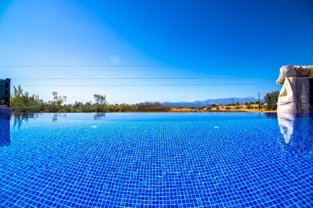 Villa Lycian-Kalkan 3 Bedroom-2 Jakuzzies-Sauna-Turkish Hamam-Huge Private Pool And Lovely Garden Kaş Eksteriør bilde
